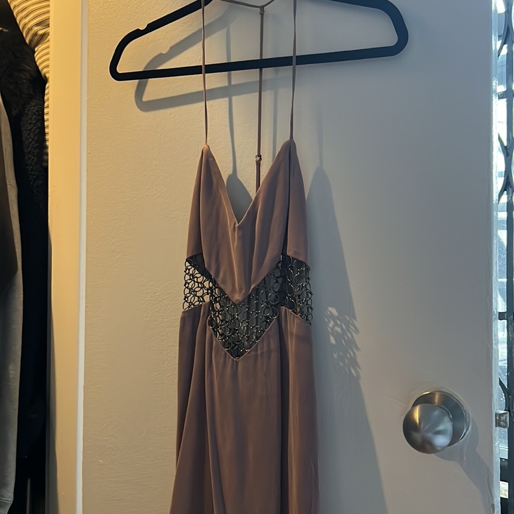 h:ours Chain Dress - Picture 3 of 6